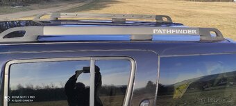 Nissan Pathfinder 2,5 dCi 2009 - 9