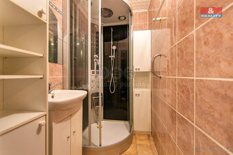 Pronájem bytu 1+1, 47 m², Plzeň, ul. Žlutická - 9