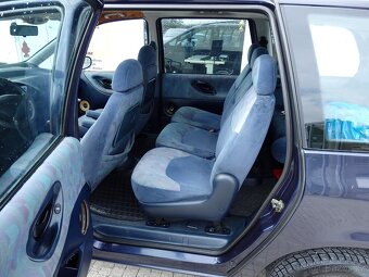 FORD GALAXY GHIA 1.9 TDI 66KW ROK 96 BEZ KOROZE ITÁLIE - 9