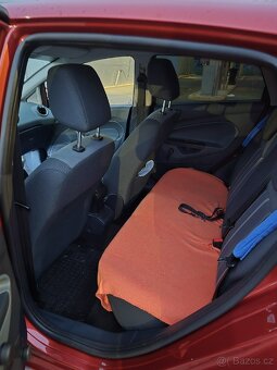 Prodám Ford Fiesta Mk7 2010 1.25 - 9