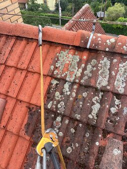 Čištění střech, fasád, dlažeb, FVE panelů - Kolín - 9