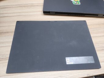 ASUS ZENBOOK DUO OLED - 2x 14"OLED displeje, 2TB, 7-155H - 9
