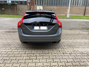 Volvo V60 2.0 T6 Bi-Fuel 180 kW, r.v. 12/2016 – CNG + benzín - 9