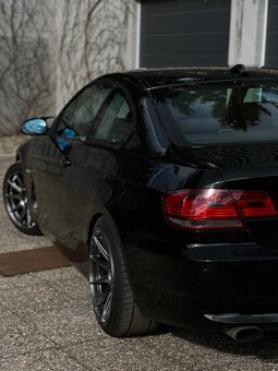 BMW E92 320D 2008 - 9