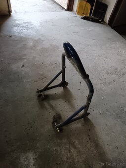 Yamaha R6 - 9