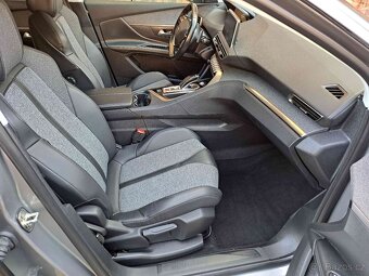 Peugeot 5008 1,2 PT EAT8 ALLURE 121.000 km - 9