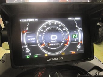 CFMOTO 800MT Sport - 9