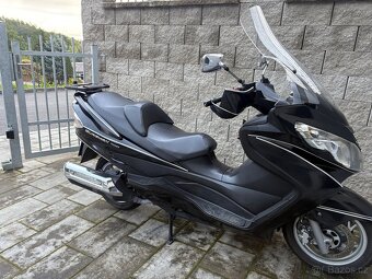 Suzuki Burgman 400 2007 - 9