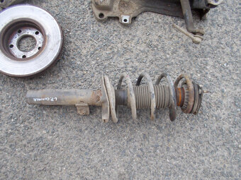 Díly podvozku Foird Transit Connect 1.8DI 55kw - 9