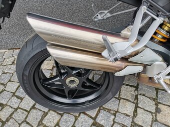 Mv Agusta Brutale R 1090 - 9