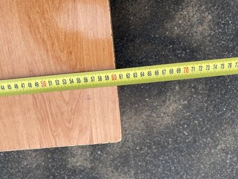 Kancelářský stůl, pěkný, včetně šuplíků; více kusů i dekorů - 9