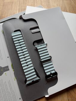 Apple Watch Ultra 2 49mm černé - 9