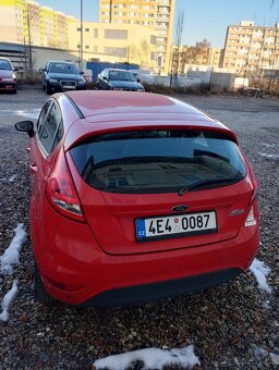 Ford Fiesta - 9