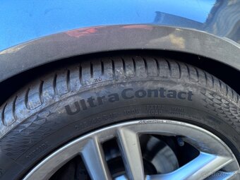 Continental Ultracontact 245/45/18 - 9