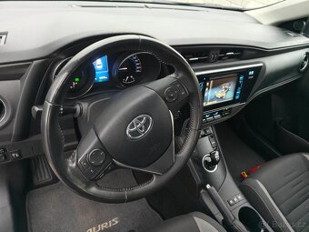 Toyota Auris TS 1,8 hybrid - 9