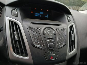 Ford Focus - 9