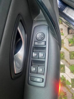 Renault Laguna grandtour III 2.0 16V (140 Hp) 2007 - 9