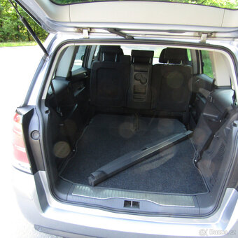 Opel Zafira B 1,8i 103kw, 7míst, NAJETO 91 649km - 9