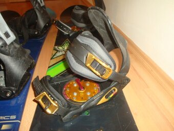 Snowboard s vázáním Salomon - Generic - Stuf - Flow - 9