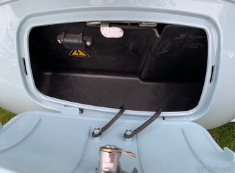 Elektroskútr Sunra - ideální dárek k vánocům, STK do 2030 - 9