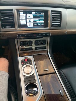 Jaguar XF 3.0D 8st. automat - 9