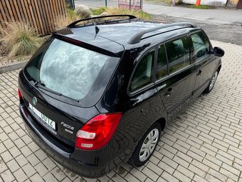 Škoda Fabia II 1.2 TSI / 63kW / 2011 / KLIMA / DVĚ SADY KOL - 9