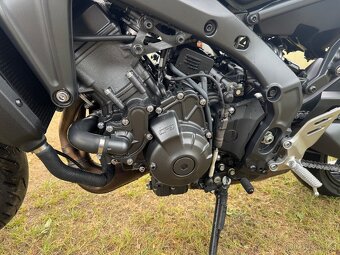 Yamaha mt09 top stav - 9
