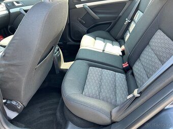 ŠKODA OCTAVIA 1.9 TDi SERVISNÍ KNIHA MODEL BEZ DPF FILTRU - 9