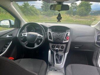 Ford Focus 1.0 EcoBoost Champions Edition - 9