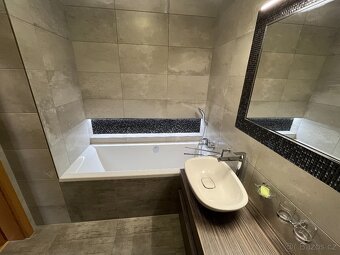 Pronájem bytu 3+kk s balkónem a garáží, 90 m², Opava - 9