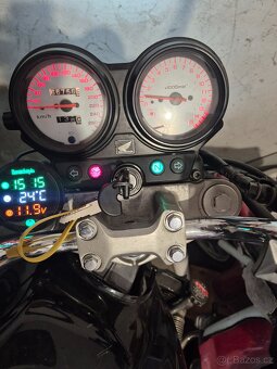 Honda Hornet 600F - 9