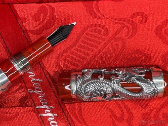 Sběratelské stříbrné plnící pero Montegrappa Bruce-Lee - 9