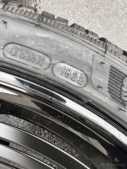 Mercedes R21 Mercedes GT AMG 2door Zimní Michelin - 9