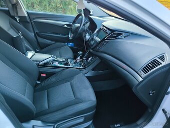 Hyundai i40 combi 1.7CRDi manuál 11/2016 - 9