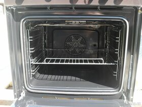 VESTAVNÝ ELEKTRICKÝ SPORÁK/TROUBA WHIRLPOOL,LCD,tř.A,PĚKNÝ - 9