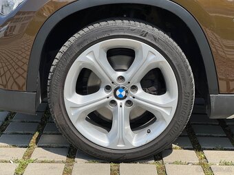BMW X1 e84 xDrive20d 130kw 163 tkm 2011 - 9
