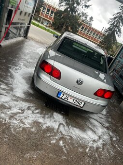 VW Phaeton 3.0TDi - 9