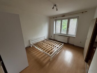 Prodej bytu 2+1 • 62 m² Tř. Maršála Malinovského, Uherské Hr - 9