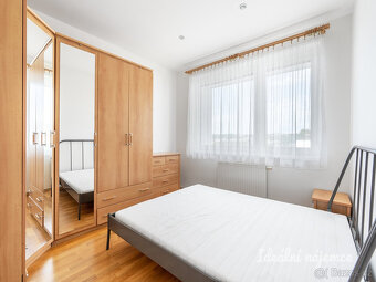 Pronájem bytu 2+kk, Česká, Košíře, 20900 Kč/měs, 46 m2 - 9