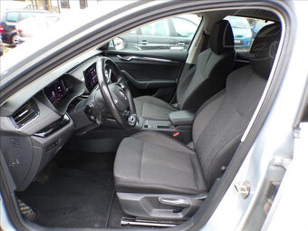 Škoda Octavia 2,0 TDI STYLE,ODPOČET DPH - 9