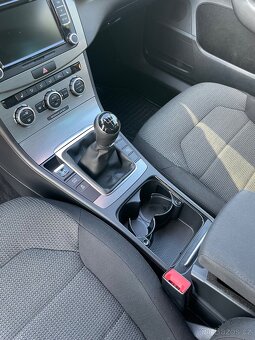 Volkswagen Passat B7 2.0 TDI 130 kW, manuál | r. 2013 | STK - 9