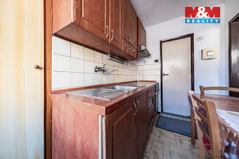 Prodej bytu 3+1, 59 m², Benešov, ul. Žižkova - 9