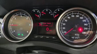 Peugeot 508 2.0HDI 120Kw Manuál - 9