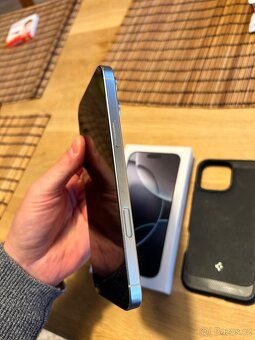 iPhone 16 Pro Max 256GB, v záruce - 9