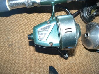 Staré navijáky a prut značky Shakespeare - 9