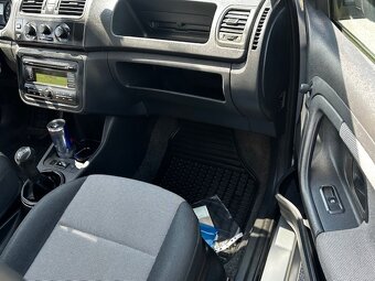 Škoda Fabia II 1.4i, r.2008, nová STK, klima, 1.maj. - 9