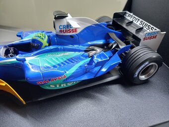 F1 SAUBER PETRONAS C24 2005 FELIPE MASSA MINICHAMPS 1:18 - 9