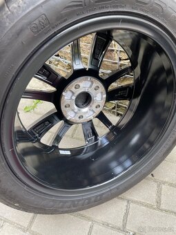 Černé R17 Trius Škoda Octavia 225/45 17 kola - 9