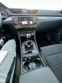 Škoda Superb 3 2.0 TDI 110kw - 9