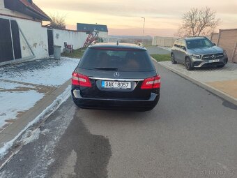 Mercedes 2,2 CDi combi manual - 9